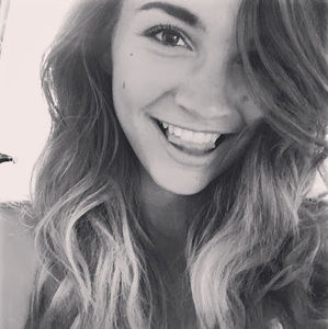 Meet your Posher, Whitney